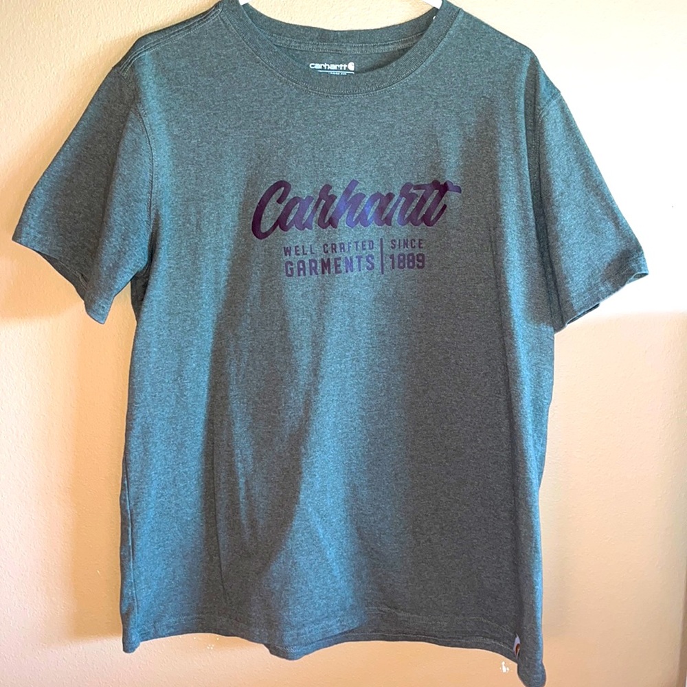 Carhartt army green t-shirt